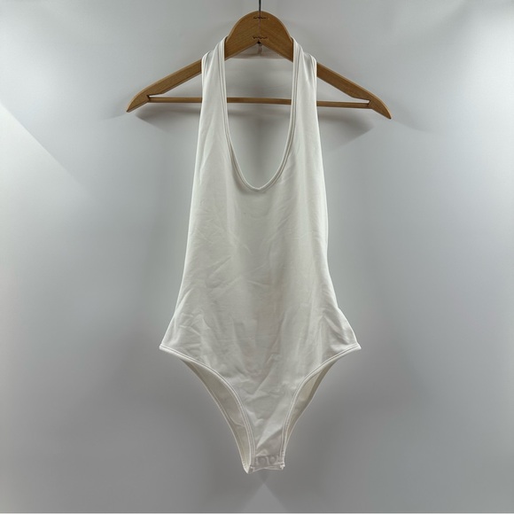 Tops - White Halter Neck Bodysuit – Size Medium, Sleek Finish